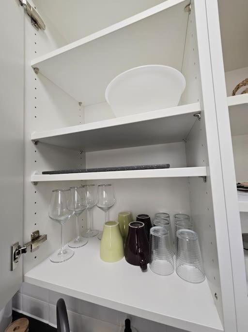 Affordable Suite In Vienna'S Hotpoint Exterior foto